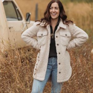 Jardines Domaine Sherpa Jacket.